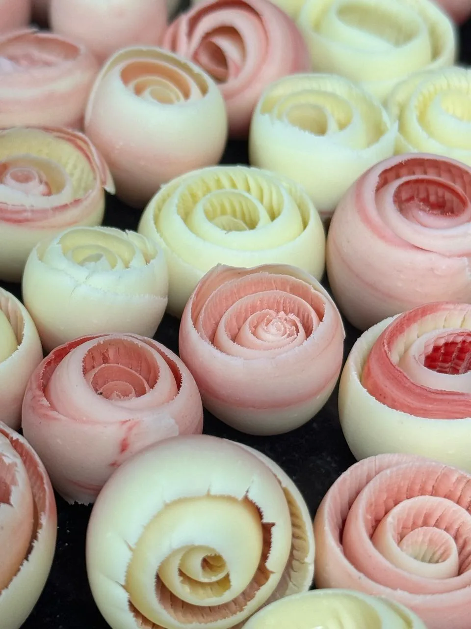 Pastry work from Apeksha Saste’s kitchen — photo 1 of 12