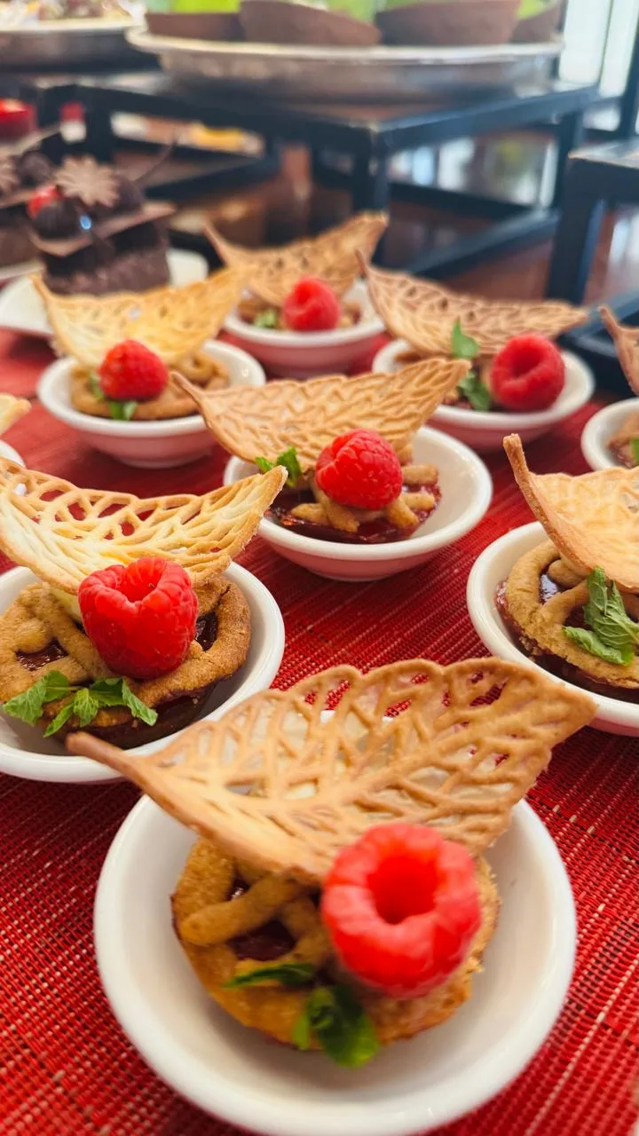 Pastry work from Apeksha Saste’s kitchen — photo 6 of 12